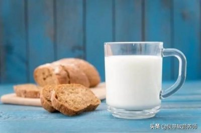 ​女人什么时间喝纯牛奶好(女人喝纯牛奶的好处)