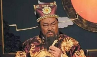 ​我们都被电视剧骗了，历史包拯，脸是黑色的？额头真有月牙？