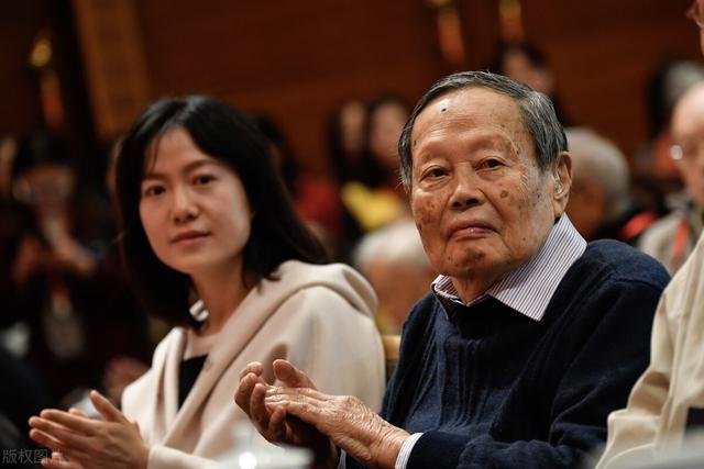 中国诺贝尔奖第一人(我国诺贝尔得奖者)-图15