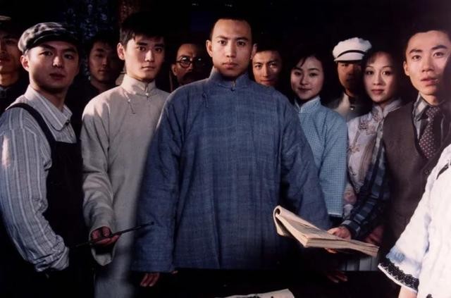 李钰怎么死的（2009李钰患癌去世穿婚纱下葬）