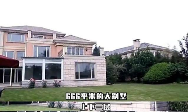 李湘为什么那么有钱（土豪李湘到底多有钱）