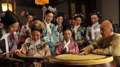 ​清朝故宫一个宫住几个嫔妃（那么多妃子在故宫住得下吗）
