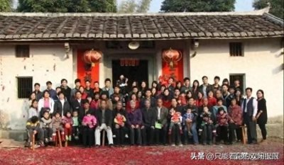 ​曾经红极一时的＂按辈分取名＂，为什么现在却不流行了呢？过时了吗