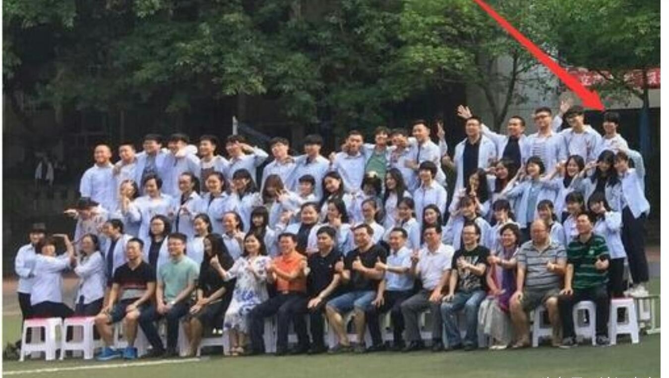 王俊凯的高中学校叫什么(王俊凯上的高中是什么) 王俊凯 第3张
