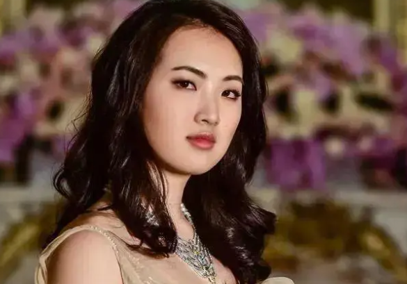 姚安娜为什么不姓任（姚安娜的生母叫什么）(3)_