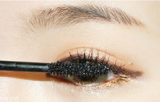 整容级的化妆术教程 从零开始学化妆 整容级的化妆术教程 从零开始学化妆