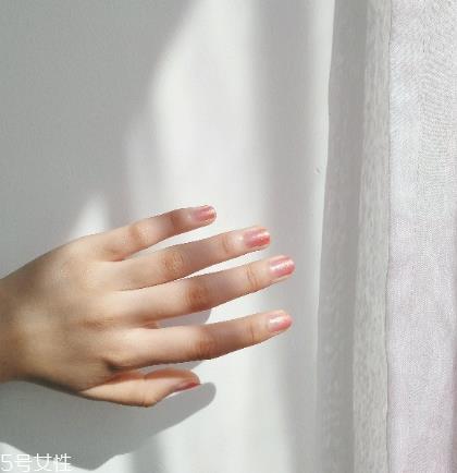 名创优品指甲油多久干 miniso名创优品指甲油 名创优品指甲油多久干 miniso名创优品指甲油
