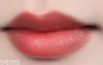 露华浓口红哪个颜色最火 露华浓口红最火色号推荐 露华浓口红哪个颜色最火 露华浓口红最火色号推荐