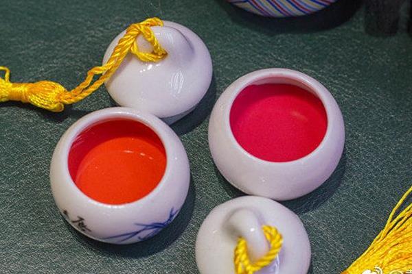 宫廷彩妆有哪些牌子 宫廷彩妆品牌排行榜 宫廷彩妆有哪些牌子 宫廷彩妆品牌排行榜