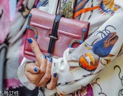 女装粉色怎么搭配?粉色女装搭配图片 女装粉色怎么搭配?粉色女装搭配图片