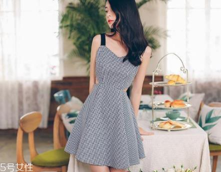 格子裙怎么搭配?格子裙搭配图片 格子裙怎么搭配?格子裙搭配图片