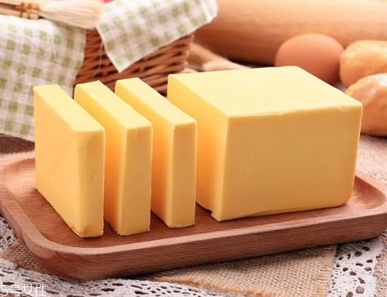 黄油可以直接抹头发吗 黄油抹头发的功效 黄油可以直接抹头发吗 黄油抹头发的功效