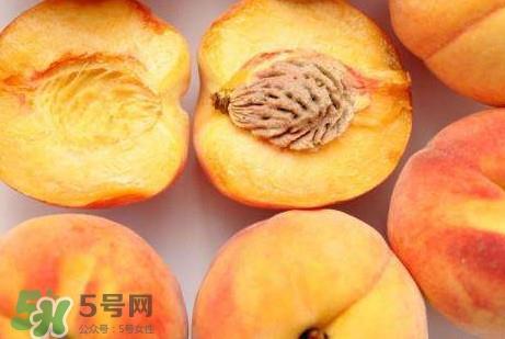 黄桃是什么季节的？黄桃是转基因的吗