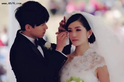 ​谢娜给刘烨打了几次胎(谢娜给刘烨打了几次胎) 新闻)
