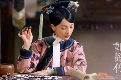 ​如懿的原型，也是还珠格格里的皇后，一生凄惨不得乾隆宠爱