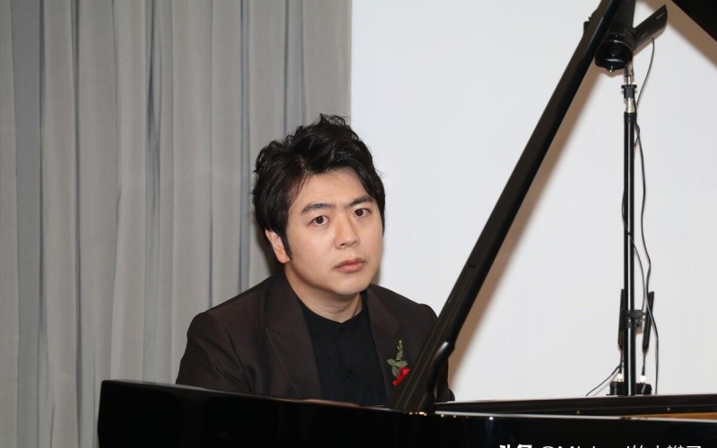 朗朗和李云迪是一个级别的吗（李云迪和郎朗孰高孰低）