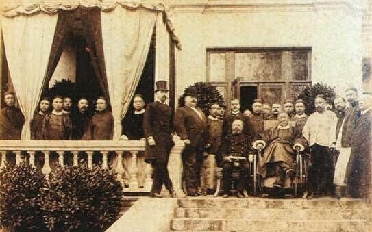 图说历史:李鸿章一生签订30多个不平等条约