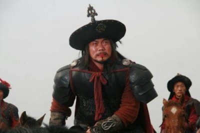 ​水浒传中的人渣秦明，认仇人为兄，另娶她人时妻子人头还挂城墙上