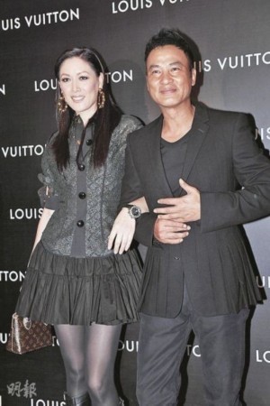 61岁任达华的妻子琦琦近照