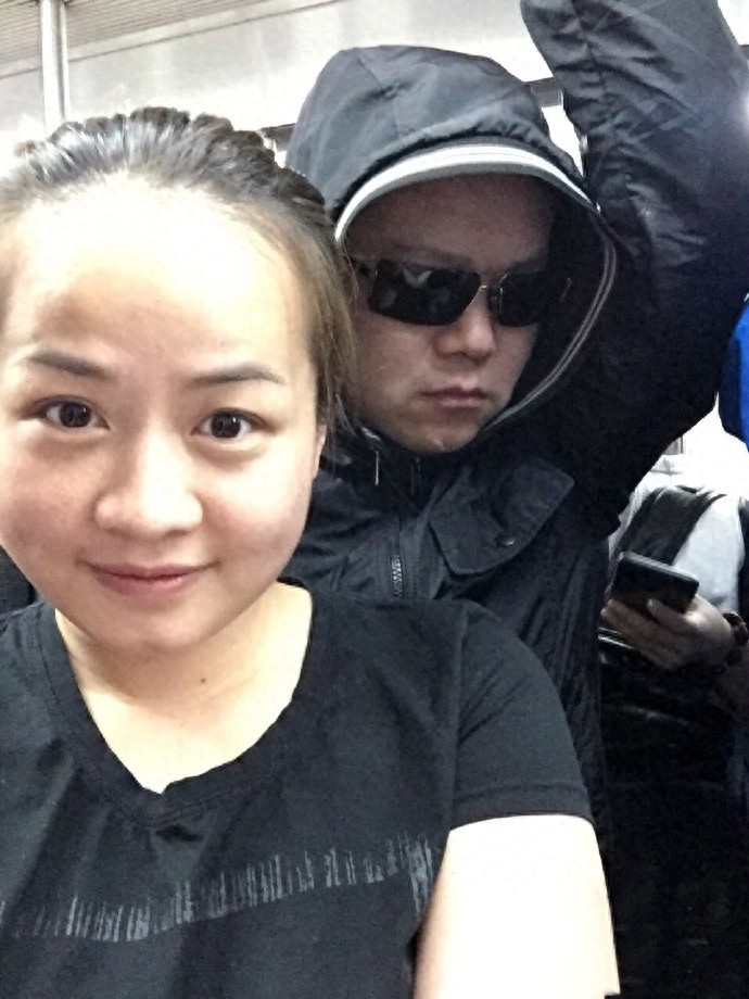 岳云鹏与他29岁妻子郑敏,婚后5年幸福依旧