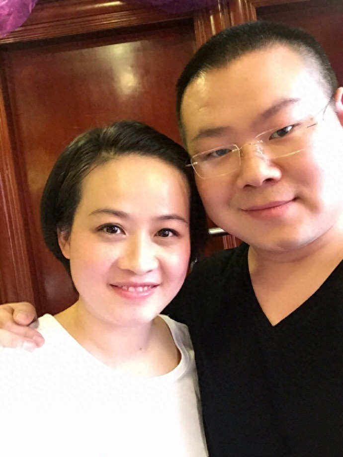 岳云鹏与他29岁妻子郑敏,婚后5年幸福依旧