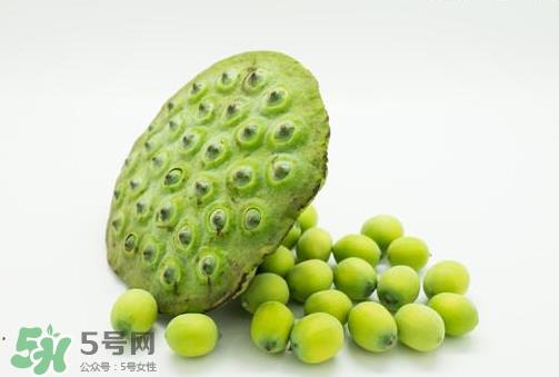 新鲜莲子可以直接吃吗？生莲子可以直接吃吗？