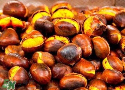 ​烤板栗用烤箱烤多久？生板栗放烤箱要烤多久？