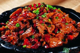 吃完牛肉可以吃榴莲吗？牛肉和榴莲能一起吃吗？