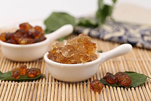 桃胶怎么煮粥不会化 桃胶是怎么长出来的 桃胶怎么煮粥不会化 桃胶是怎么长出来的