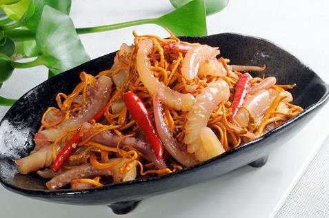 虫草花为什么会掉色 怎么分辨染色过的虫草花 虫草花为什么会掉色 怎么分辨染色过的虫草花