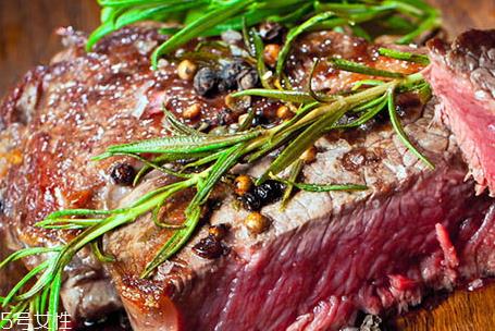西冷牛排和菲力牛排的区别