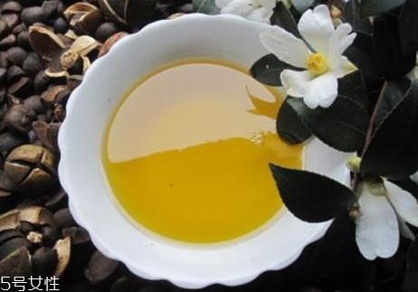 山茶油可以炒菜吗 炒菜时油烟很少