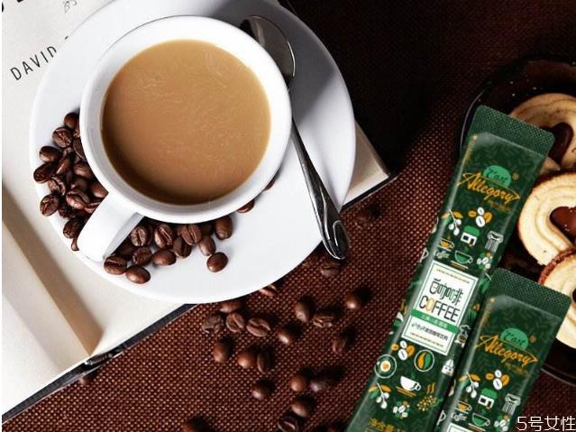 速溶咖啡会发胖吗 速溶咖啡一天喝几包 速溶咖啡会发胖吗 速溶咖啡一天喝几包