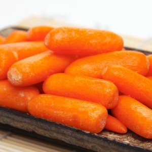 ​水果胡萝卜怎么吃有营养 水果胡萝卜要削皮吗