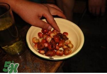 野地瓜滕熬水吃能治疗什么病？野地瓜怎么吃