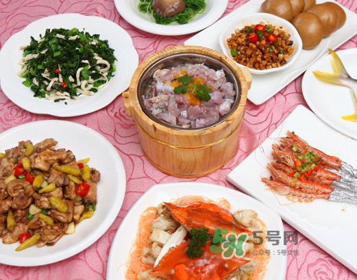 梭子蟹和西瓜能一起吃吗?吃完梭子蟹能吃西瓜吗? 梭子蟹和西瓜能一起吃吗?吃完梭子蟹能吃西瓜吗?