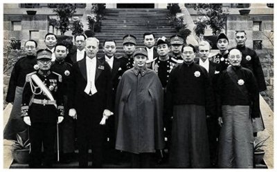 ​蒋经国上海币制改革历史启示录：兴衰与沉浮、壮志与挫败