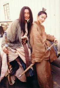 ​《东邪西毒》一组幕后旧照，这阵容绝版了！