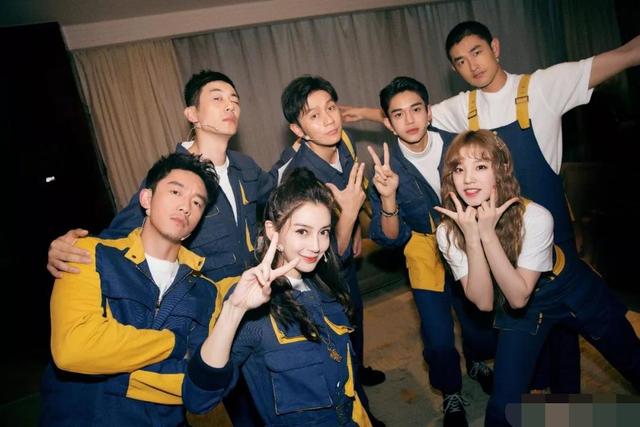 跑男收视率下降原因（同样是换嘉宾跑男收视夺冠）(11)