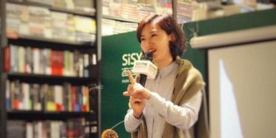 ​央视史小诺神秘老公曝光，两人已结婚十年，并非网传市长