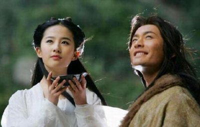 ​刘亦菲漂亮吗?(刘亦菲路人拍照)