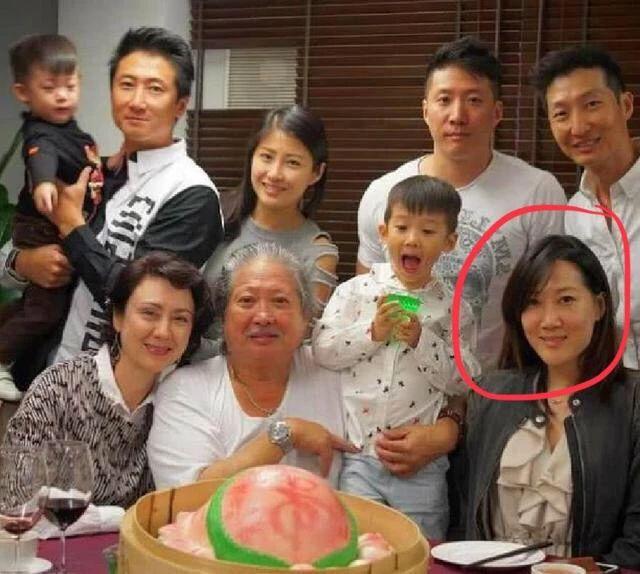 洪金宝哪个儿子最好看 洪金宝三个儿子星运黯淡无人识(13)