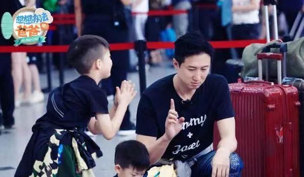 洪金宝哪个儿子最好看 洪金宝三个儿子星运黯淡无人识(5)