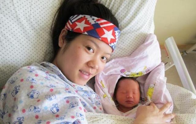 怀孕生双胞胎过程1-40周(妹妹意外怀孕姐姐备孕再怀)(3)