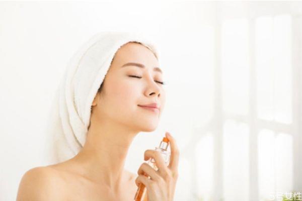 精华什么时候用第几步 精华一般是第几步使用 精华什么时候用第几步 精华一般是第几步使用