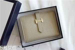 钱包是牛皮好还是羊皮好?钱包牛皮和羊皮对比 钱包是牛皮好还是羊皮好?钱包牛皮和羊皮对比