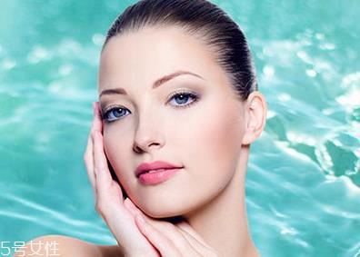 好用且去鸡皮肤的身体乳推荐 有鸡皮肤要注意 好用且去鸡皮肤的身体乳推荐 有鸡皮肤要注意