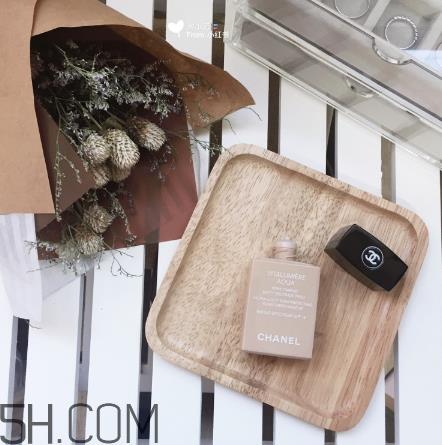 香奈儿光彩水润粉底液好用吗?香奈儿粉底液使用感 香奈儿光彩水润粉底液好用吗?香奈儿粉底液使用感