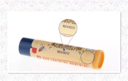 小蜜蜂唇膏生产日期怎么看 小蜜蜂唇膏保质期多久 小蜜蜂唇膏生产日期怎么看 小蜜蜂唇膏保质期多久