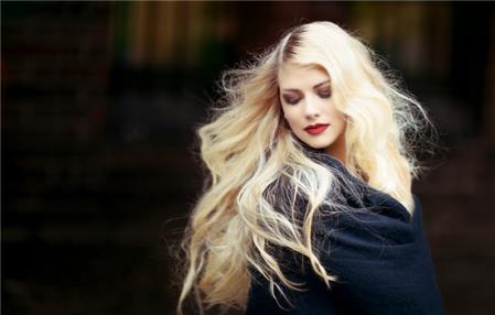 小蜜蜂唇膏生产日期怎么看 小蜜蜂唇膏保质期多久 小蜜蜂唇膏生产日期怎么看 小蜜蜂唇膏保质期多久